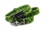 Collar Digital Green with a leash